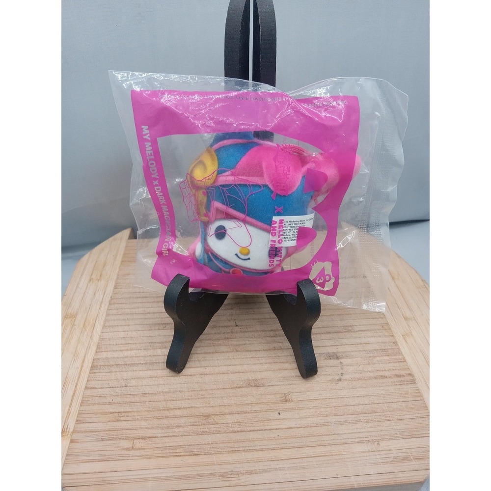 Hello Kitty‎ x Dark Magician McDonalds Happy Meal Yu-Gi-Oh x Hello Kitty